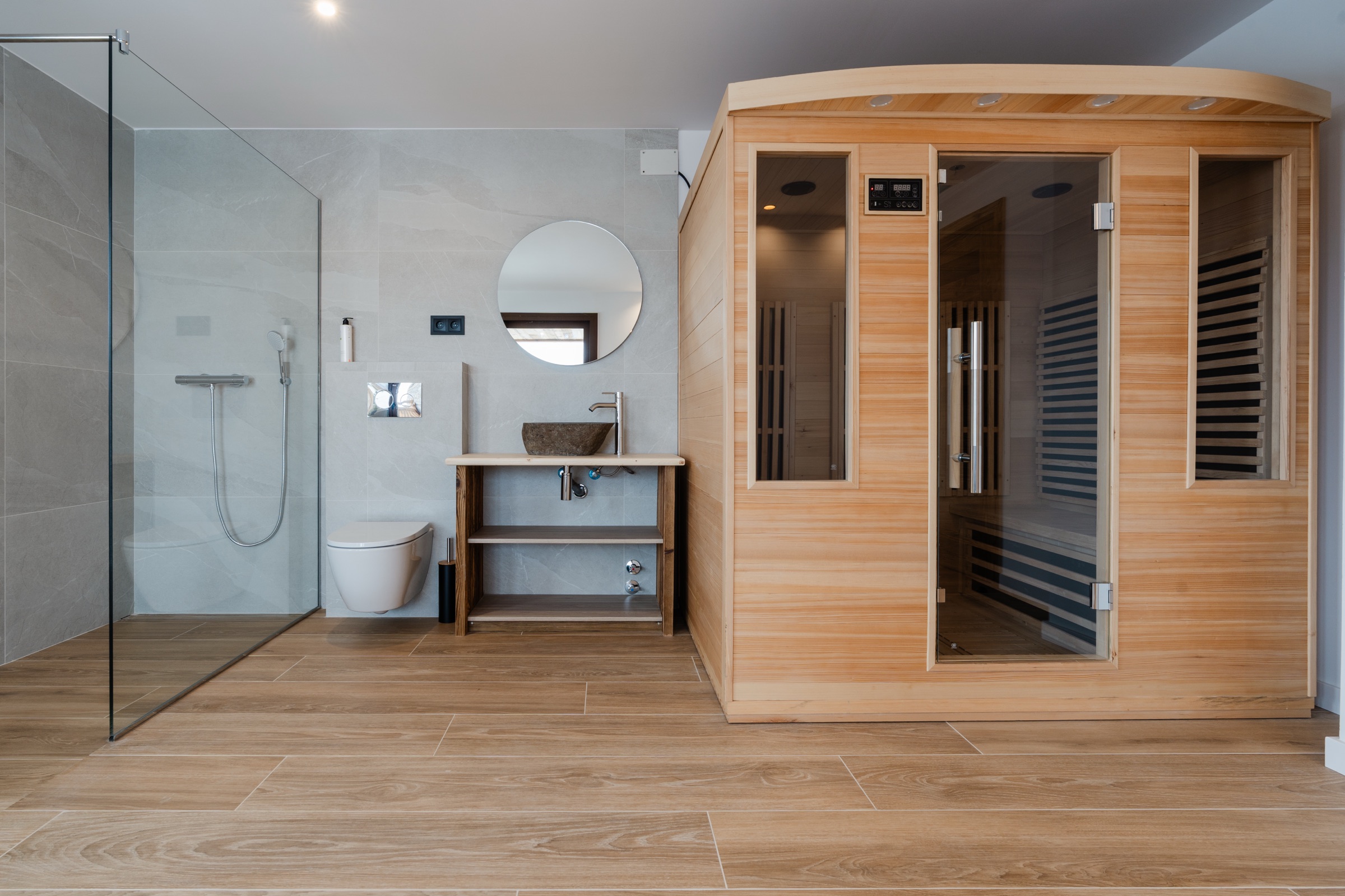 Espace bien-être : sauna et douche italienne